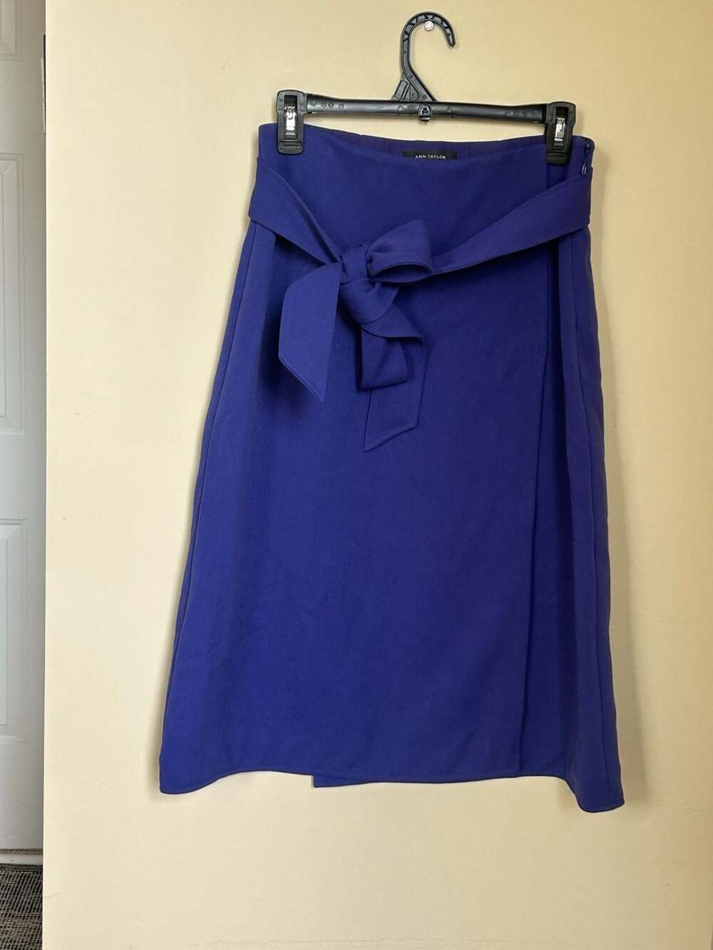 Ann Taylor Royal Purple Tie Waist Wrap Midi Skirt Size 6